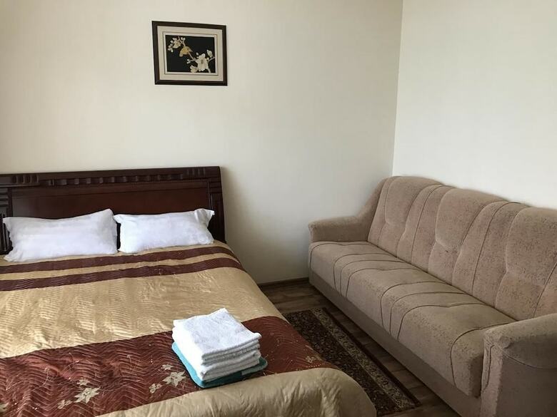 Hotel Altyn Bulak Lakeside Resort