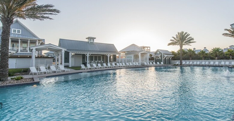 Cinnamon Shore- Seaside Sojourn 111 La