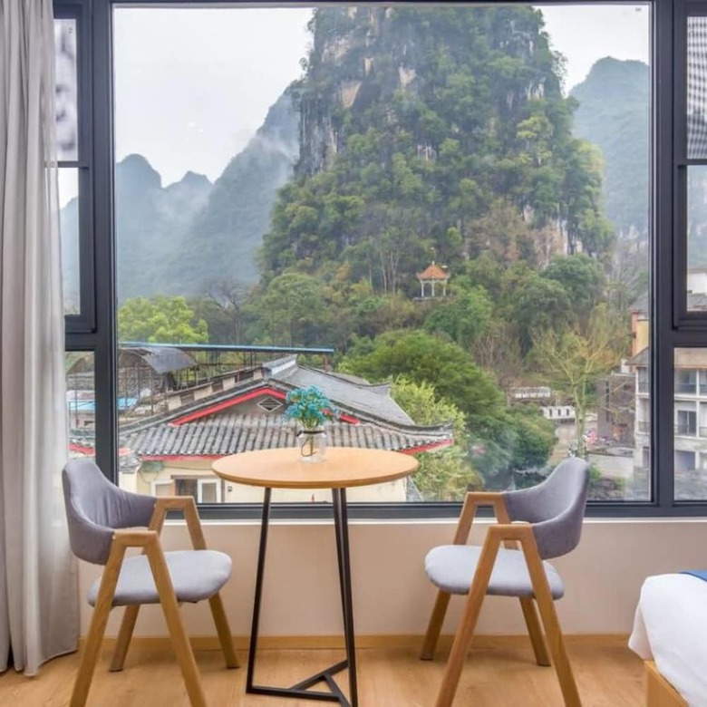 Floral Hotel Yangshuo Xijie Yijing