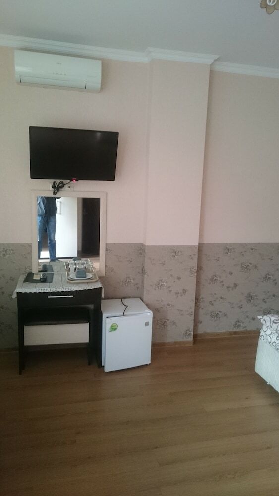 Hostal Hotel Vavilon - Hostel