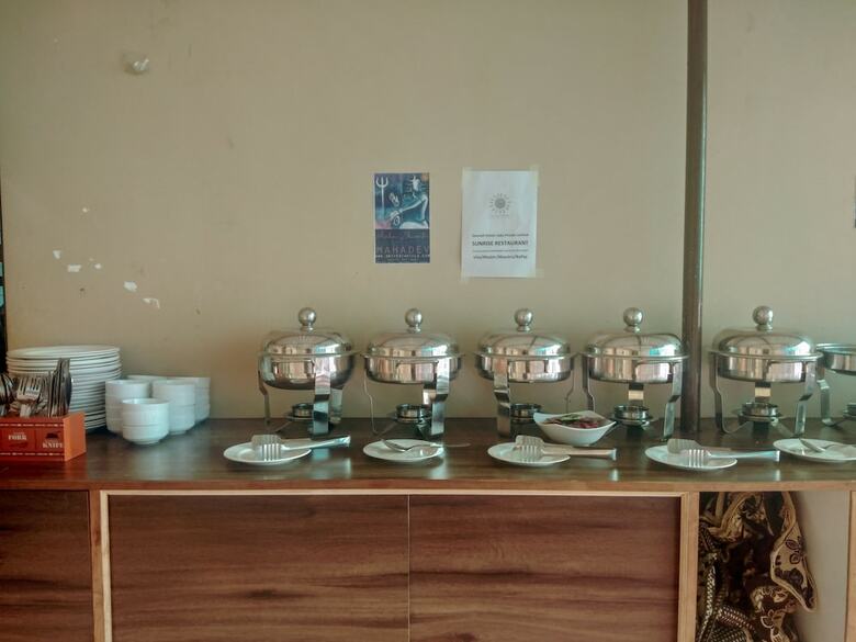 Dwivedi Hotels Hotel Elena