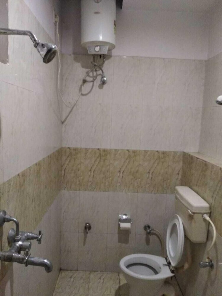 Dwivedi Hotels Hotel Elena