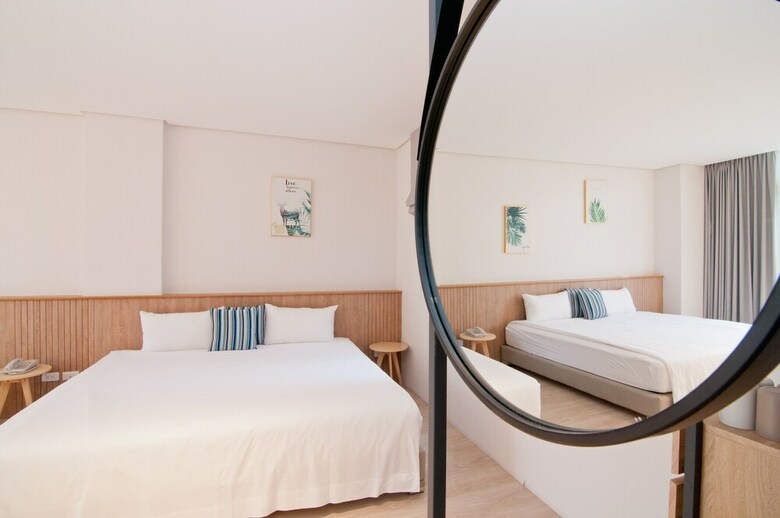Hotel Feng Chi Inn
