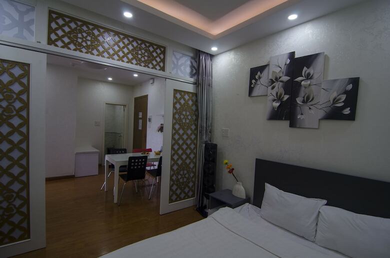 High Coastal Apartment