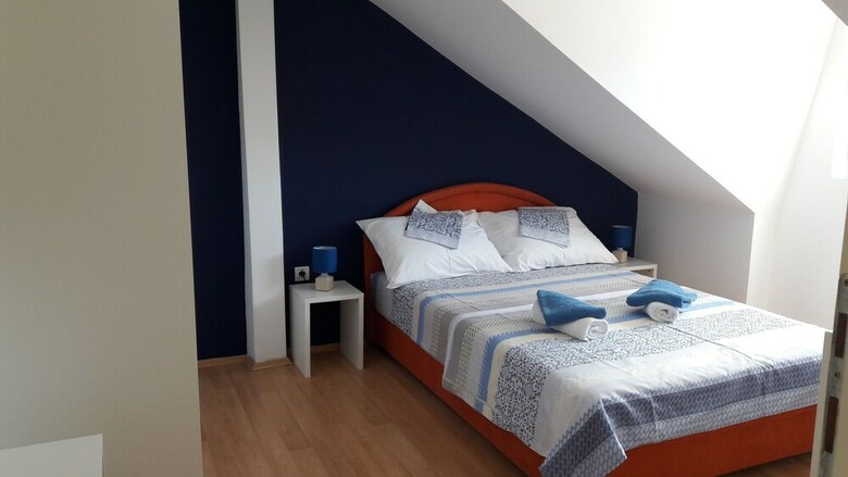 Apartments Natasa