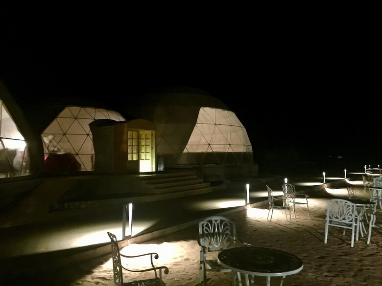 Wadi Rum Bubble Luxotel - Campsite