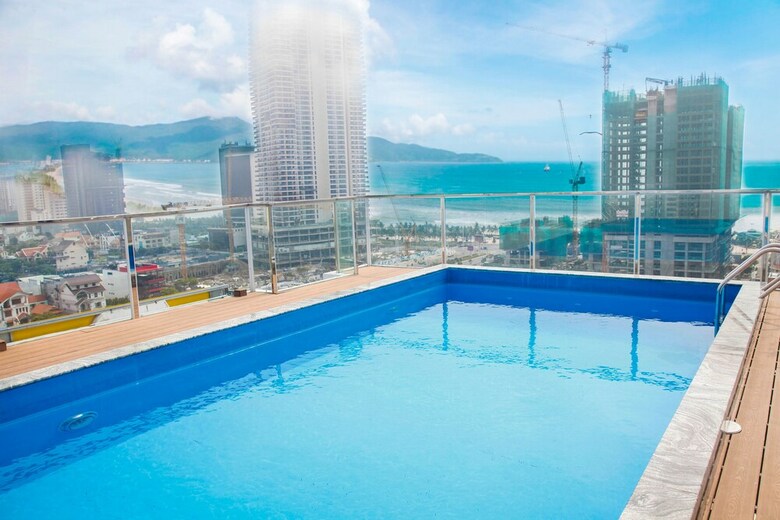 Gic Land 2 Hotel
