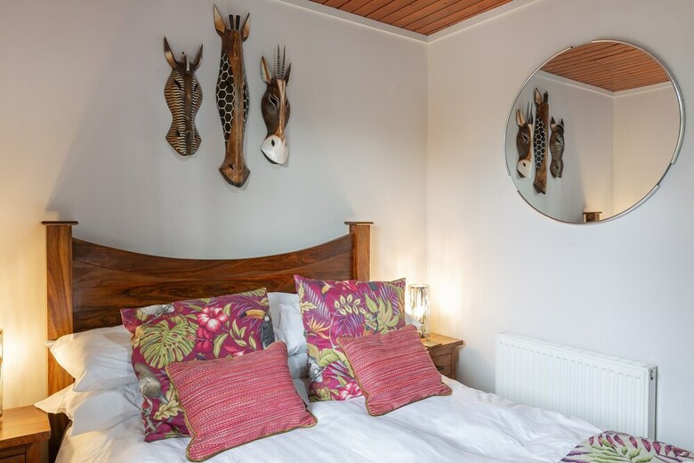 Hazel Lodge 26 With Hot Tub, Newton Stewart