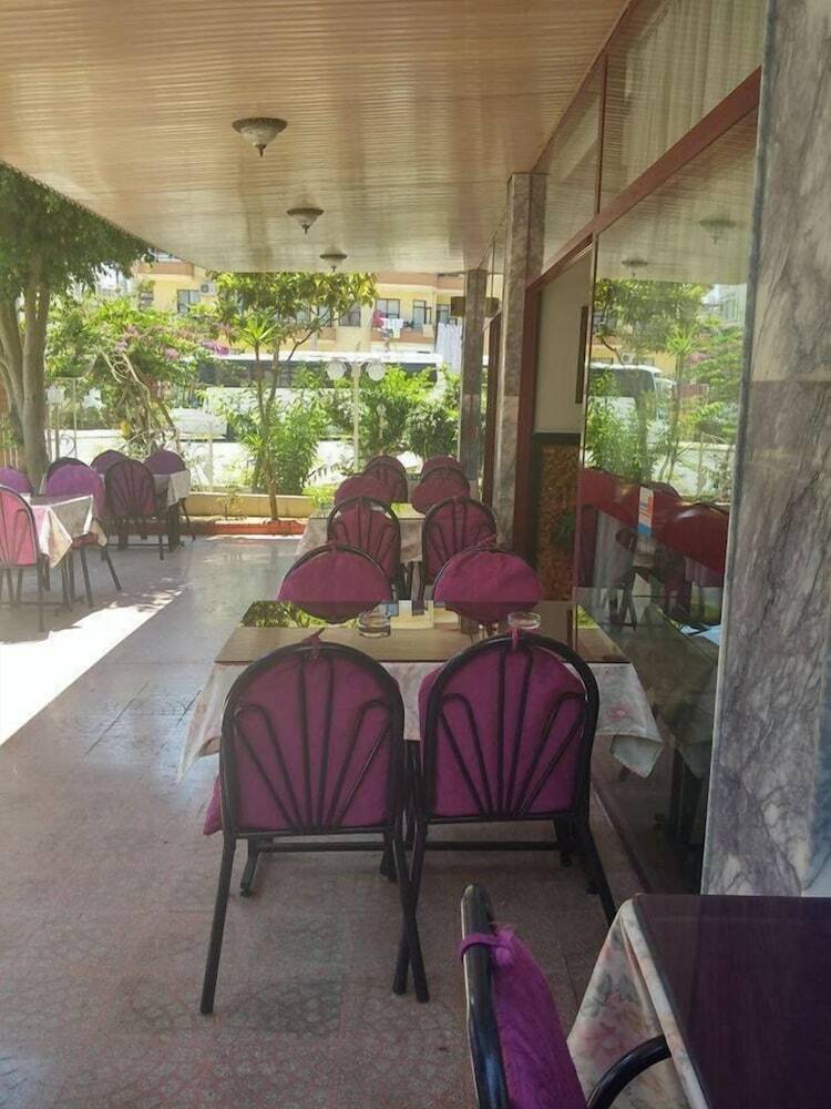 Gold River Apart Otel