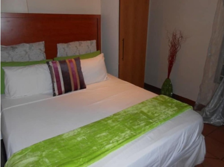 Hotel Avion Lodge