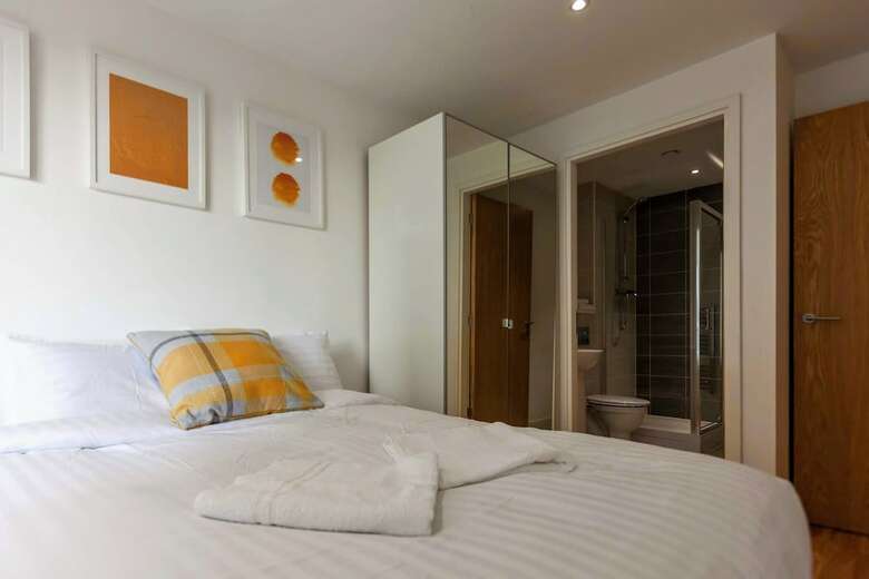 Warm And Welcoming Apartments