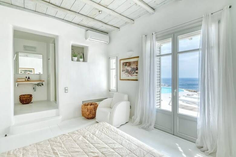 Crystal Villa 6 Bedroom