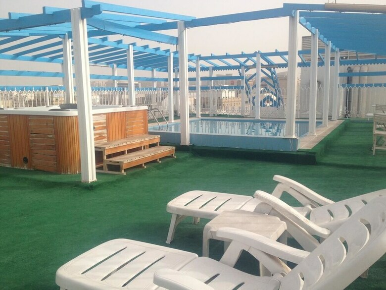 Dream Palace Hotel