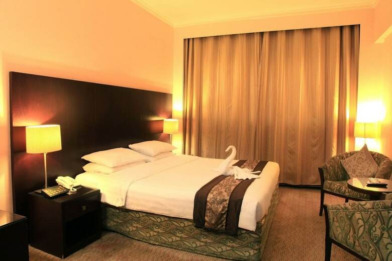 Dream Palace Hotel
