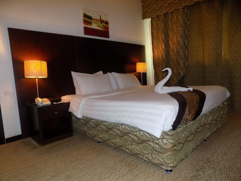Dream Palace Hotel