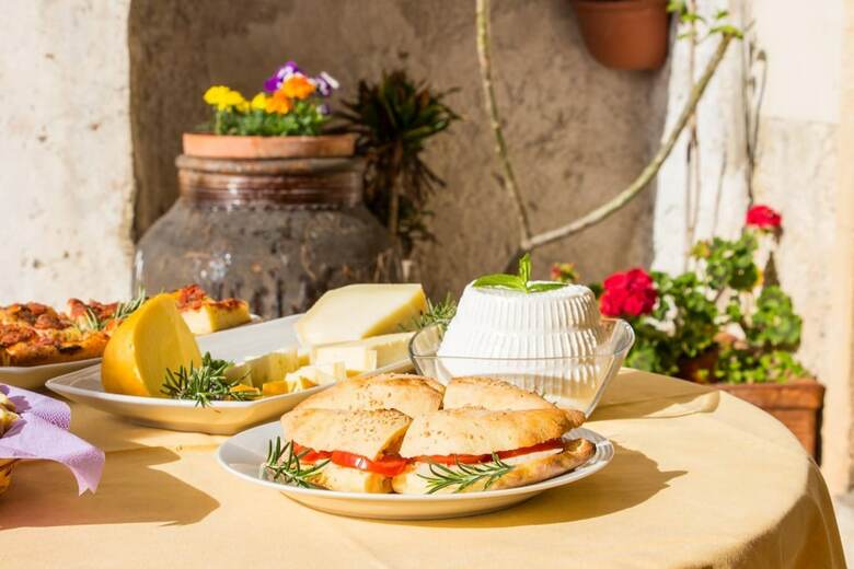 B&B Palazzo Cut�