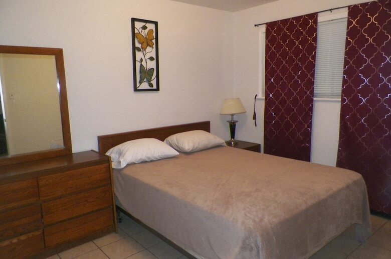 Hotel Amerihome Inn & Suites