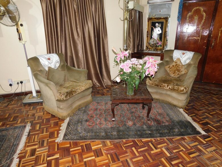 Bed & Breakfast Regal Suites - Kenya