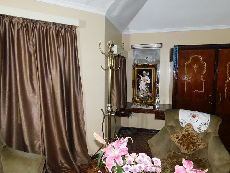 Bed & Breakfast Regal Suites - Kenya