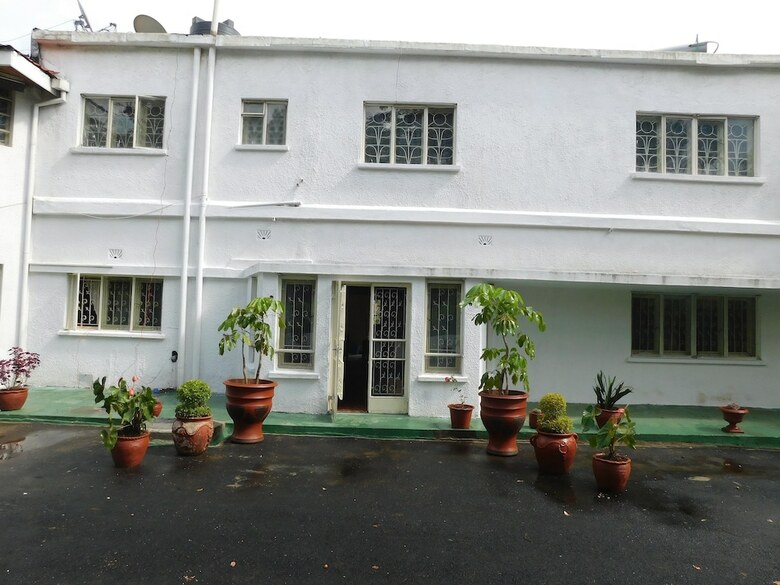 Bed & Breakfast Regal Suites - Kenya