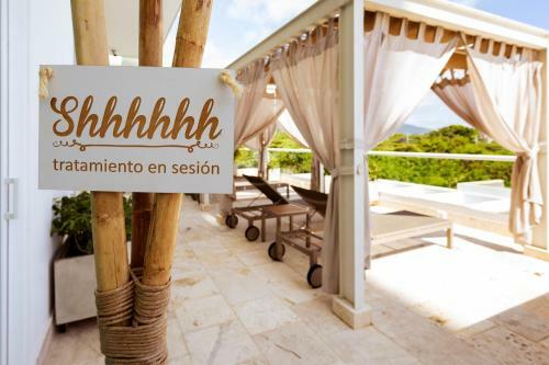 Hotel Santa Marta Marriott Resort Playa Dormida