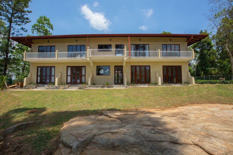Hotel The Fortress Balumgala