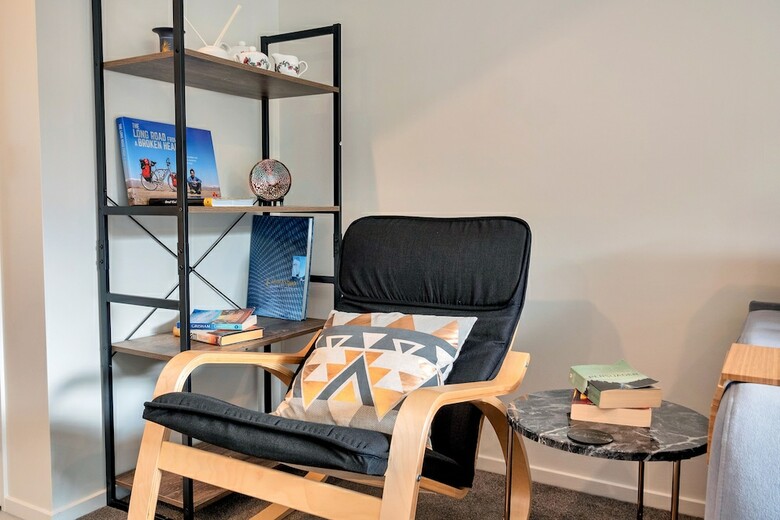 Beautifully Styled 2br W/ 2 Carparks + Aircon