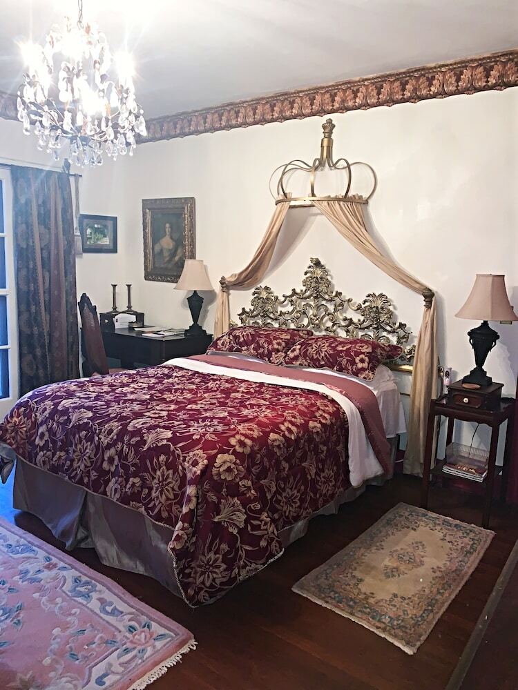 The Villa Bed And Breakfast