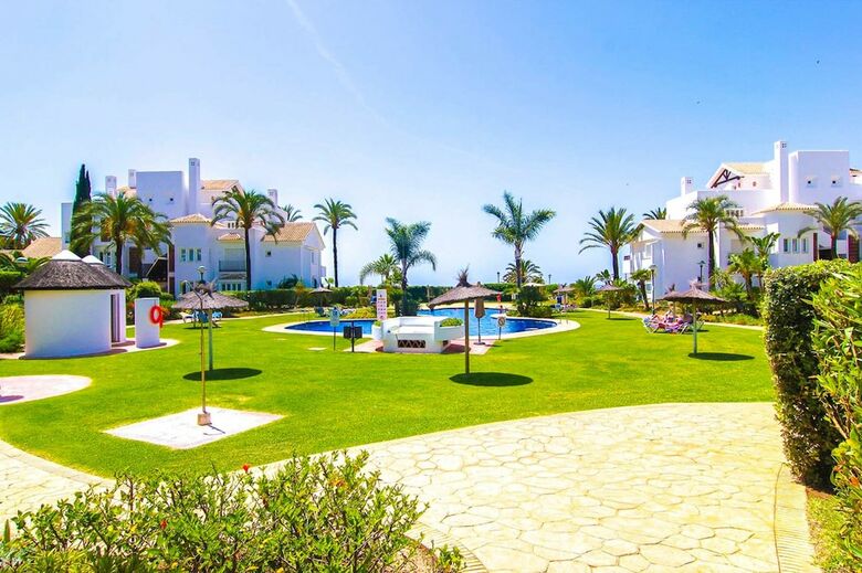 Oleholidays Apart. Los Monteros-palm Beach 8b0 A 50 M Playa