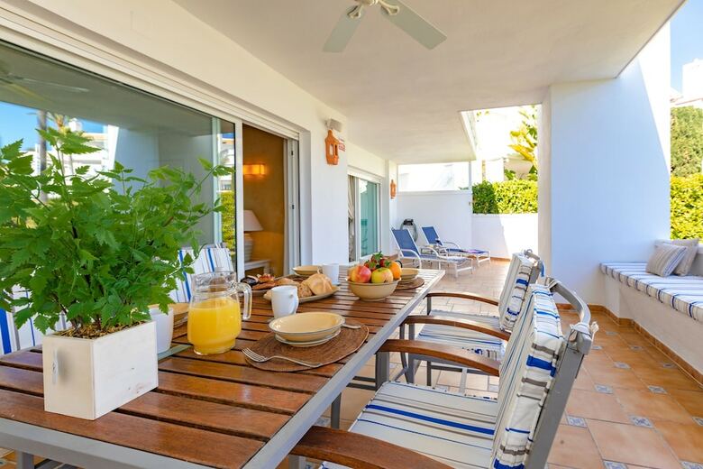 Oleholidays Apart. Los Monteros-palm Beach 8b0 A 50 M Playa