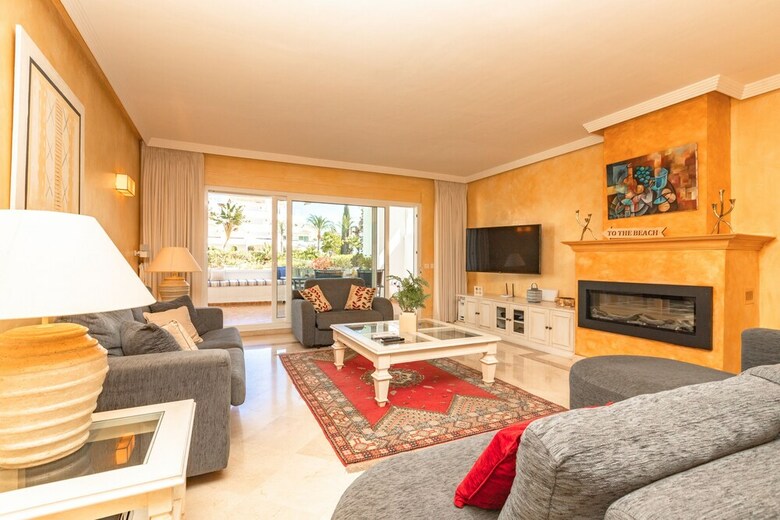 Oleholidays Apart. Los Monteros-palm Beach 8b0 A 50 M Playa