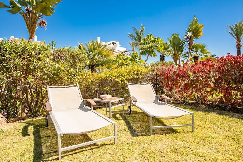Oleholidays Apart. Los Monteros-palm Beach 8b0 A 50 M Playa