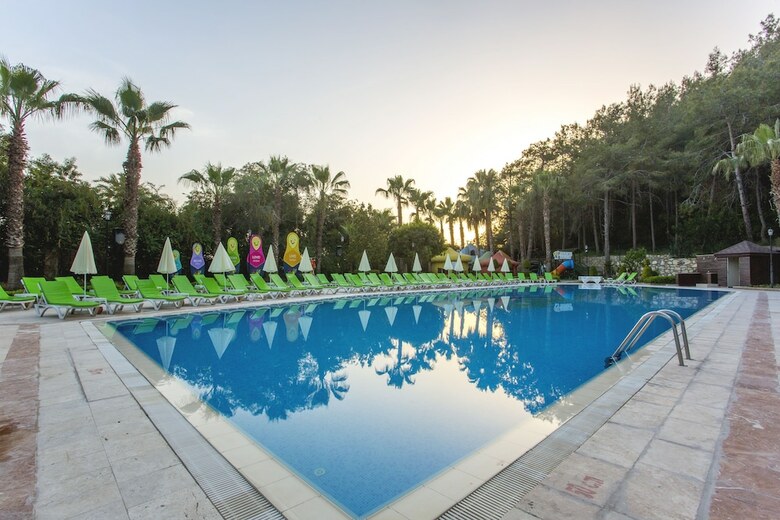 Hotel Fun & Sun Miarosa Incekum Beach - All Inclusive