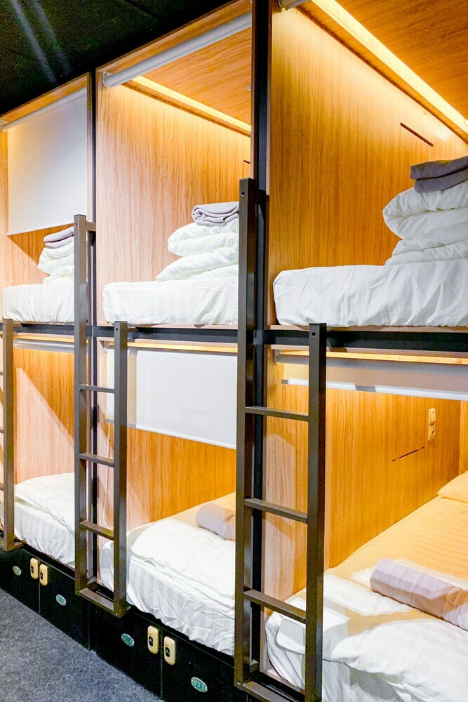 Loginn - Hostel