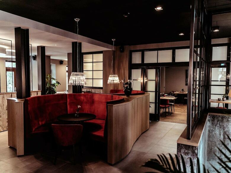 Hotel Alexxanders Restaurant & Bordinghouse