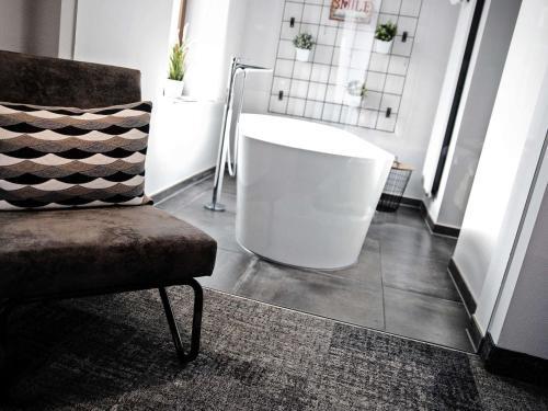 Hotel Alexxanders Restaurant & Bordinghouse