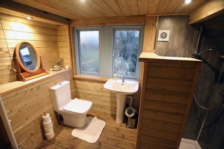 Hapus Yurt Luxury Yurts & Barn