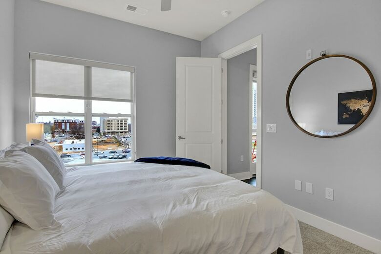 Kasa Seattle Bellevue Apartments