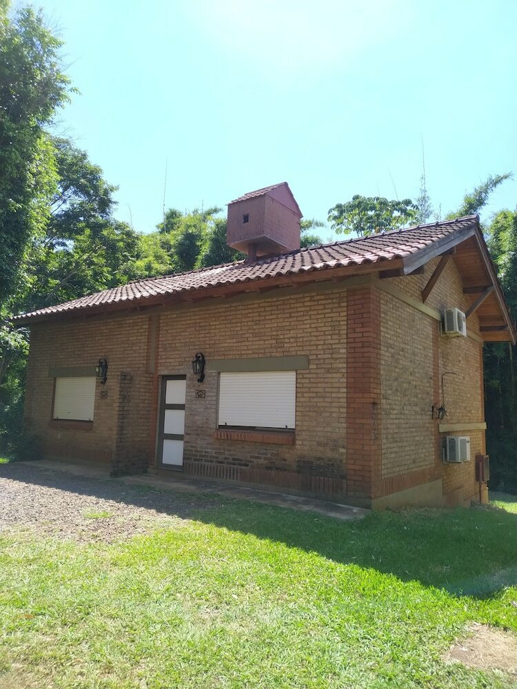 Hotel Cabanas Del Parque