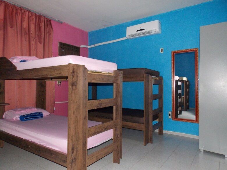 Hostal Hostel Das Cores