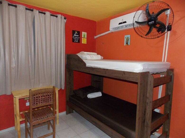 Hostal Hostel Das Cores