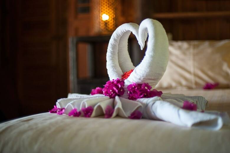 Stylish & Authentic Thai House Right On The Beach!