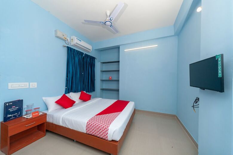 Apartamentos Oyo 15702 Thulsi Residency