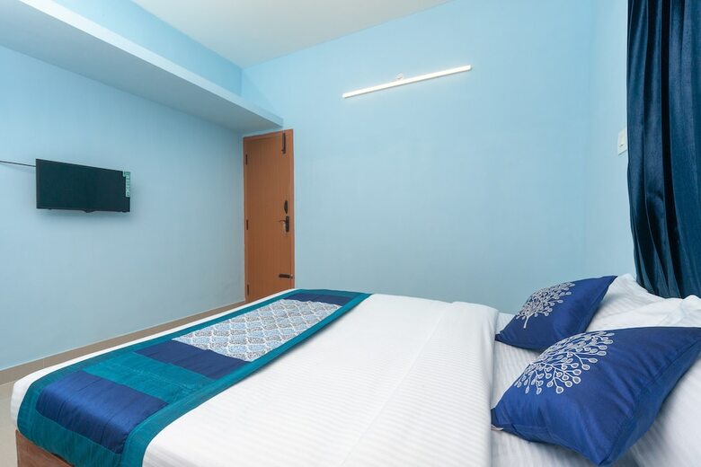 Apartamentos Oyo 15702 Thulsi Residency