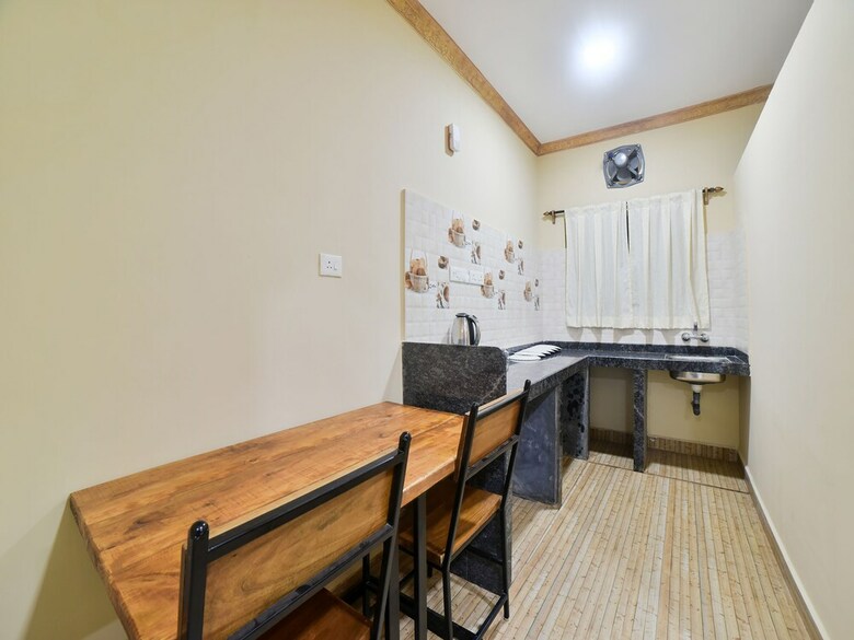 Hotel Oyo 29017 Ruby Residency