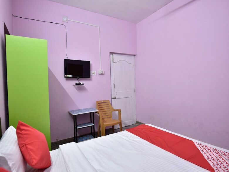 Hotel Oyo 14712 The New Garden Inn