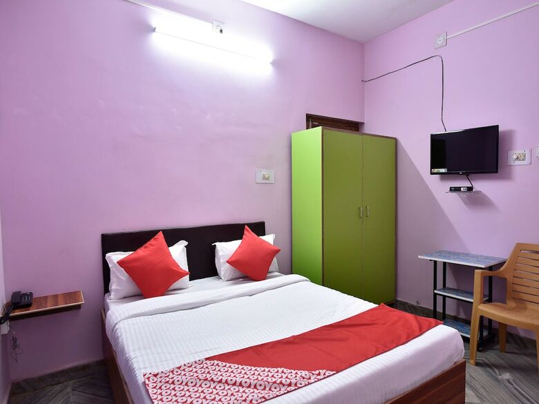 Hotel Oyo 14712 The New Garden Inn