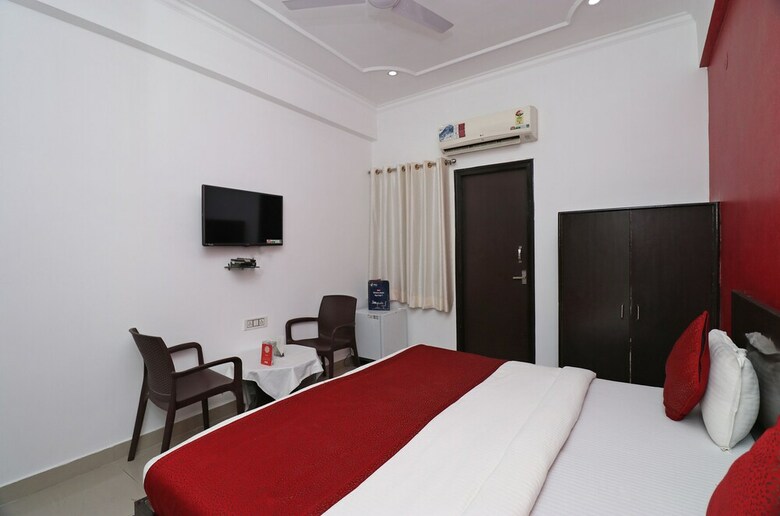 Hotel Oyo 22711 Rajni Guest House