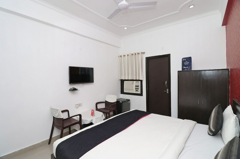 Hotel Oyo 22711 Rajni Guest House