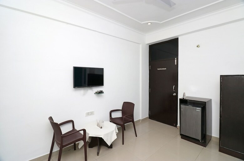 Hotel Oyo 22711 Rajni Guest House